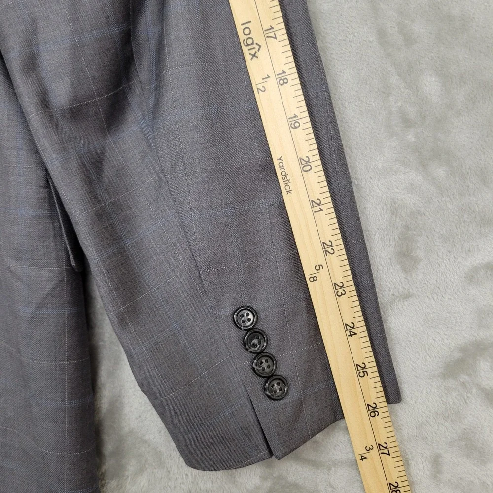 JO S A BANK Signature Collection Men's 46L Gray Blue Plaid 100% Wool Blazer Coat